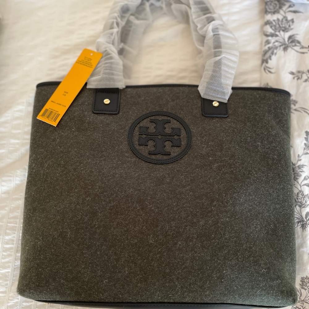 NWT Tory Burch Jaden Tote Wool Mint Condition